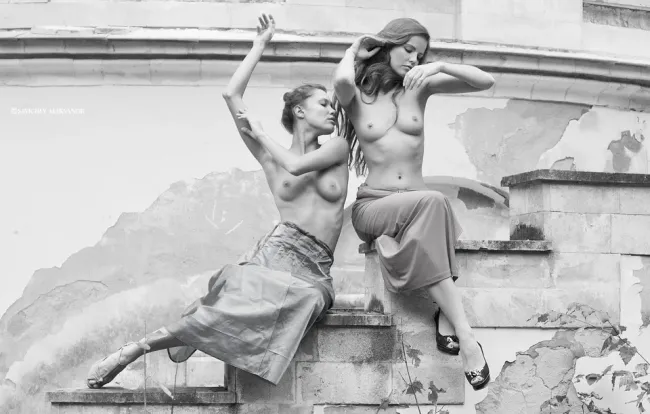 ДВЕ ГРАЦИИ, 