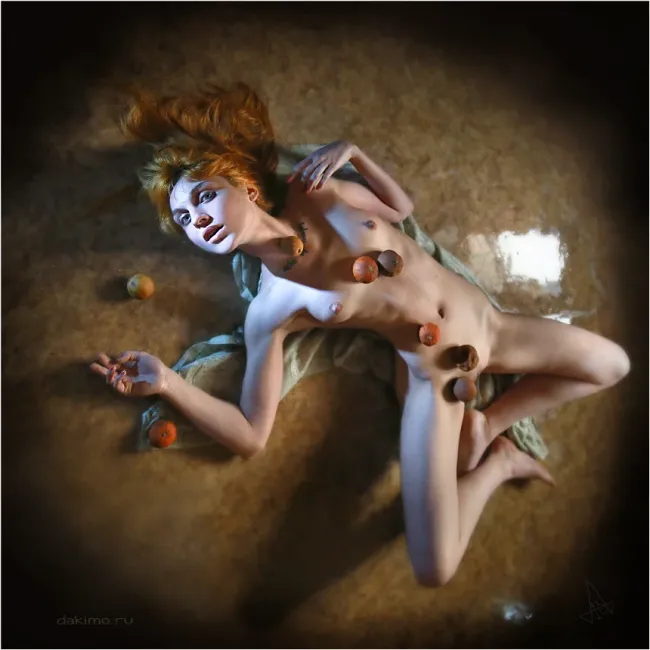 лежащая Ли, 