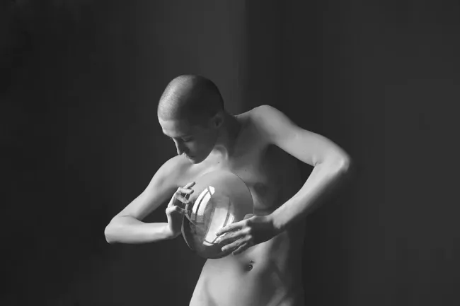 magic glass, magic glass,