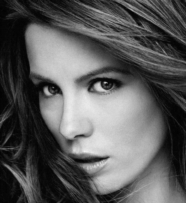 Ню, Черно белое