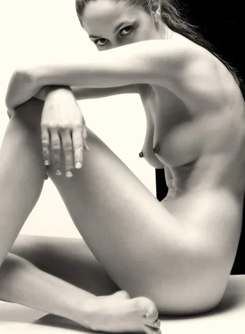 Ню ЧерноБелое,, Черно белое