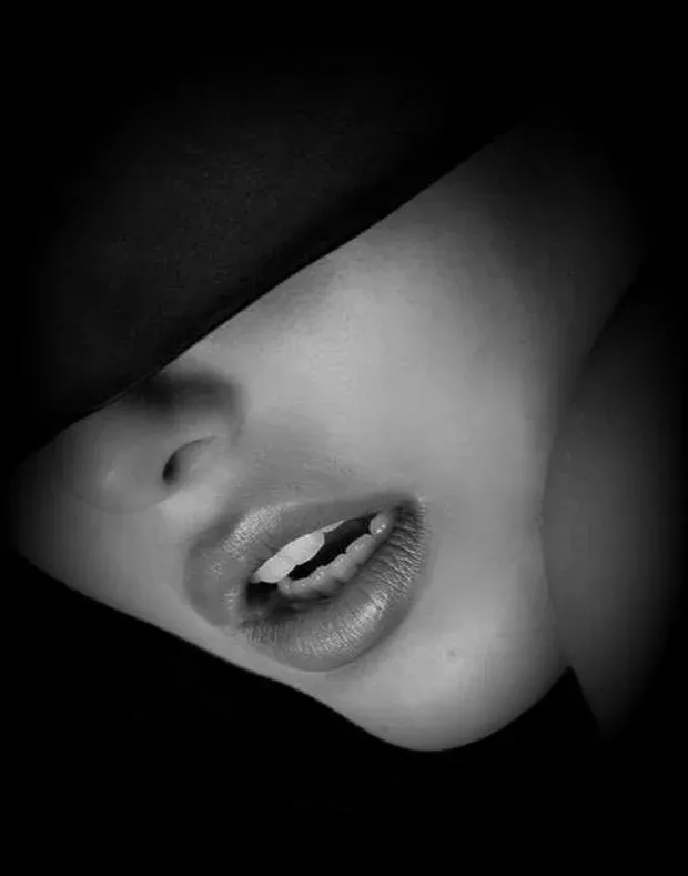 Ню ЧерноБелое,, Черно белое