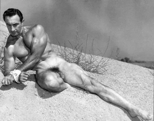 Ню #ЧерноБелое, Черно белое