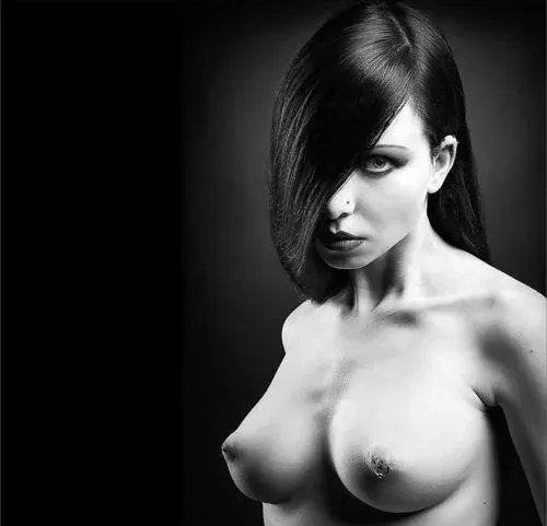 Ню #ЧерноБелое, Черно белое Ню #ЧерноБелое, Черно белое