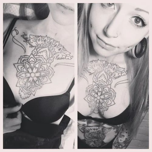 Ню #ЧерноБелое #блондинки #белье #глаза #маленькиесиськи #ложбинка, белье, Блондинки, маленькиесиськи