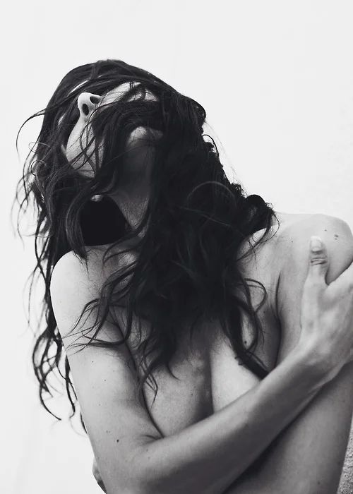 Ню #ЧерноБелое #секси #сиськи, сиськи