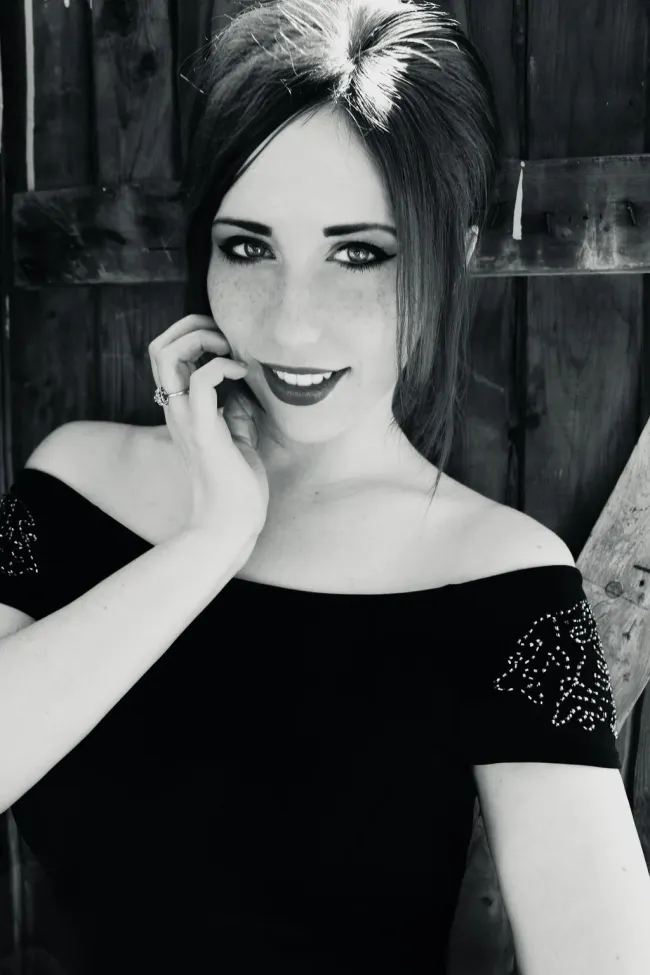 Ню :
#глаза#ЧерноБелое, Черно белое