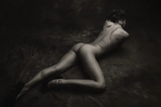 Ню #горячее#ЧерноБелое#брюнетки#секси, Брюнетки