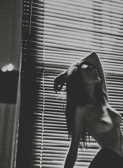 Ню #идеальные, 