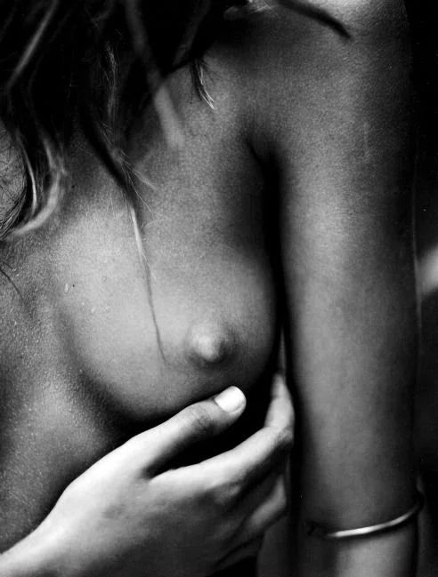 Ню #идеальные, 