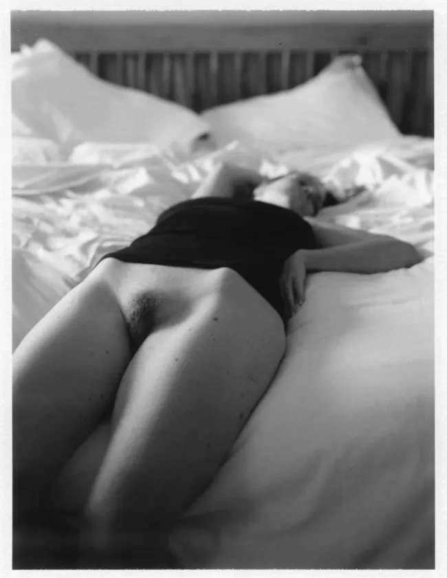 Ню #идеальные, Черно белое