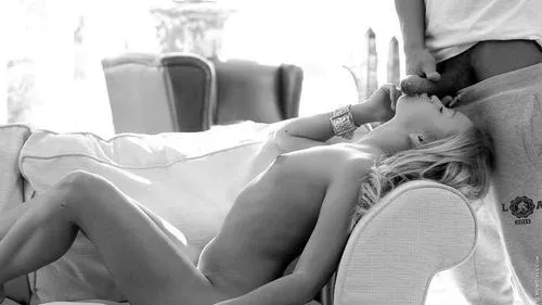 Ню ПростоИдеально, красивое