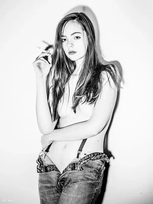 Ню ПростоИдеально, красивое