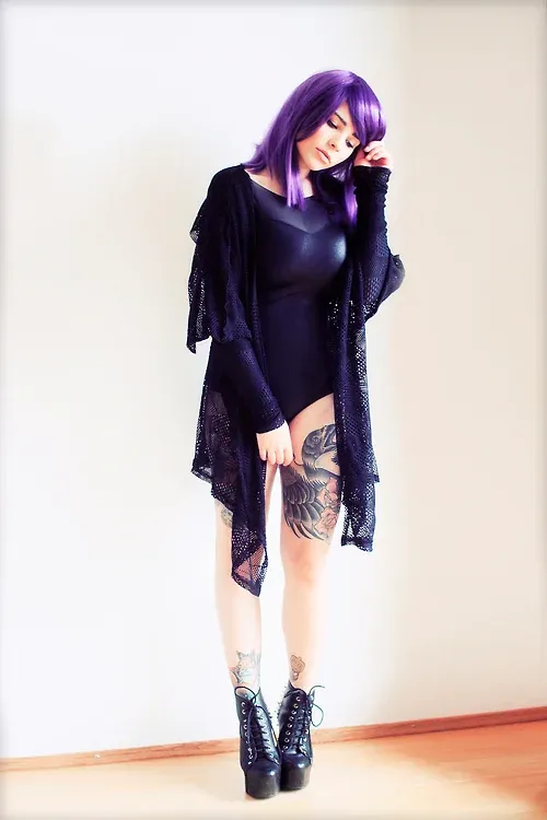 Ню ...... яркая , ноги ..........., 