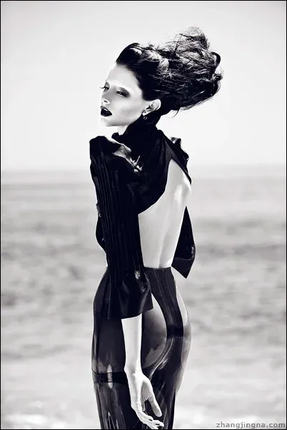 Ню #яркая#ЧерноБелое, Черно белое