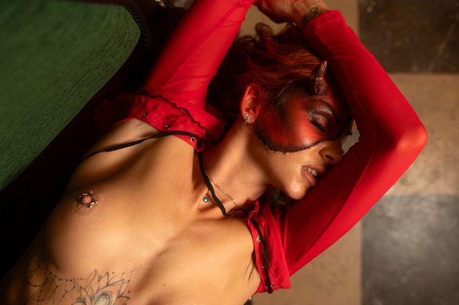 Ph : ANEGIN., anegin