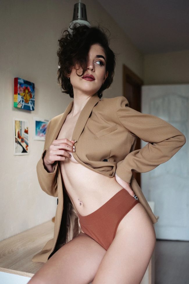 Photo: Zhenya Sreda. Model: Нина. • N I N A •. Photo: Женя Среда / 2022. Nikon..., 