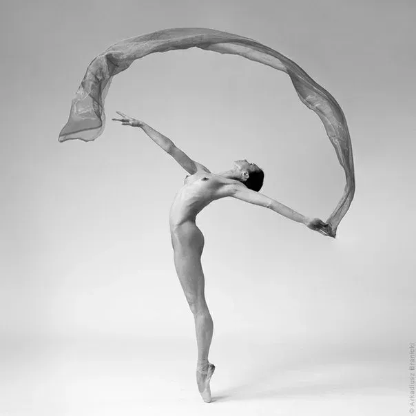 Photographer Arkadiusz Branicki, Erotique