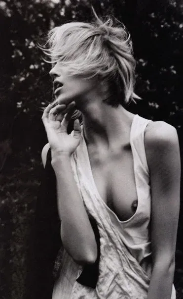 Photographer Josh Olins, Erotique