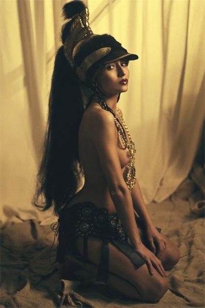 Photographer Lolita Sharun, Erotique