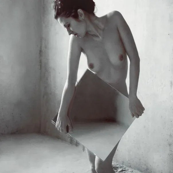 Photographer Mahagon Makhnacheva, Erotique