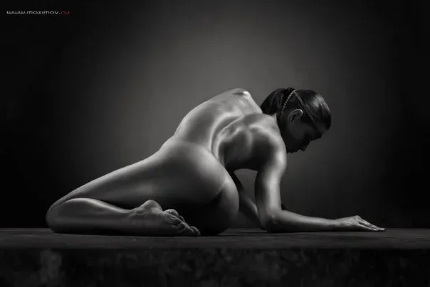 Photographer Maximov, Erotique