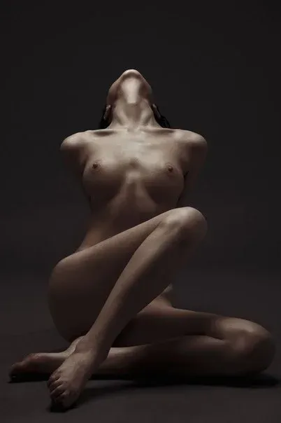 Photographer Yuriy Zhuravov, Erotique