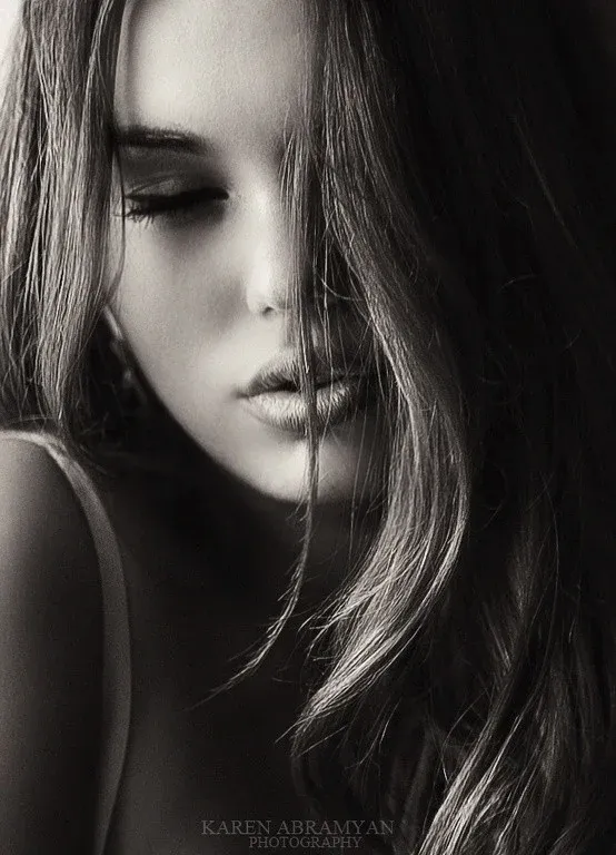 ПростоИдеально, Черно белое