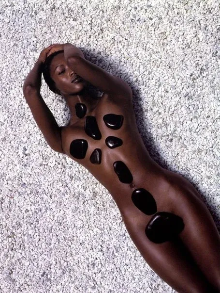 Журнал Erotique желает всем приятного отдыха*, Erotique