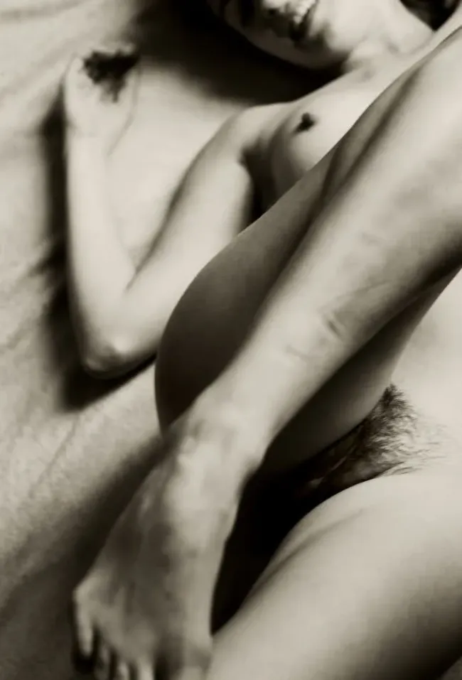 Ню #брюнетки #попы #секси #молодые #горячее #блондинки #ЧерноБелое #идеальные #яркая #идеальные, Блондинки, Брюнетки, горячее, идеальные, попы, секси, ЧерноБелое, яркая