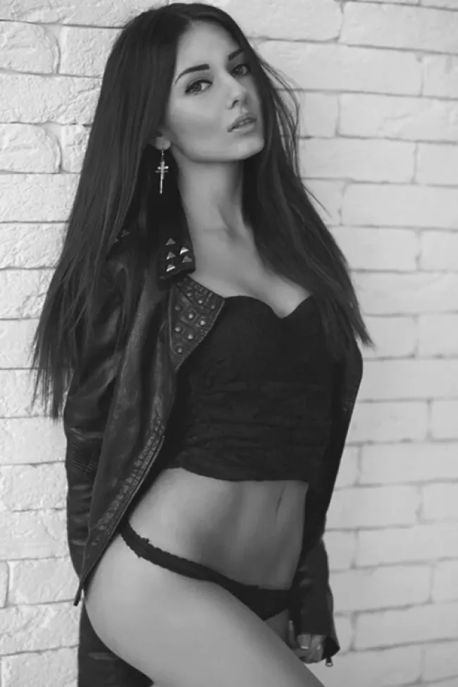 Ню #брюнетки #секси #ЧерноБелое, Черно белое, Брюнетки Ню #брюнетки #секси #ЧерноБелое, Черно белое, Брюнетки