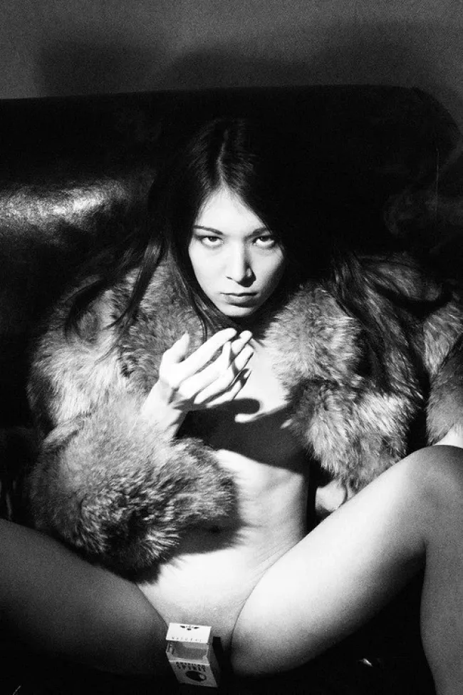 Ню #брюнетки #секси #глаза#ЧерноБелое #горячее#горячее, Брюнетки, сигарета, Черно белое