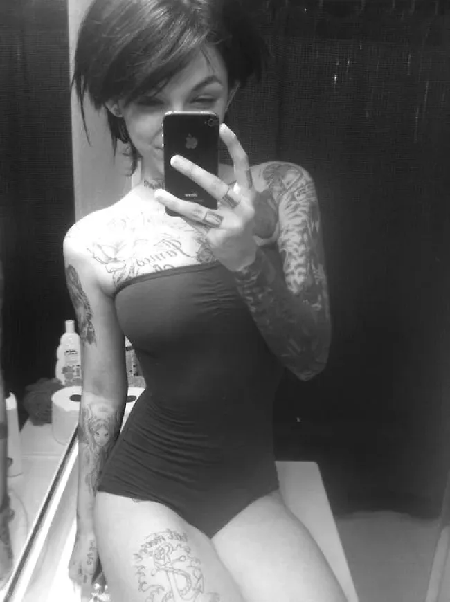 Ню #ЧерноБелое, Черно белое