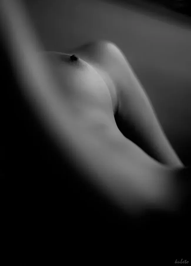 Ню #ЧерноБелое, Черно белое