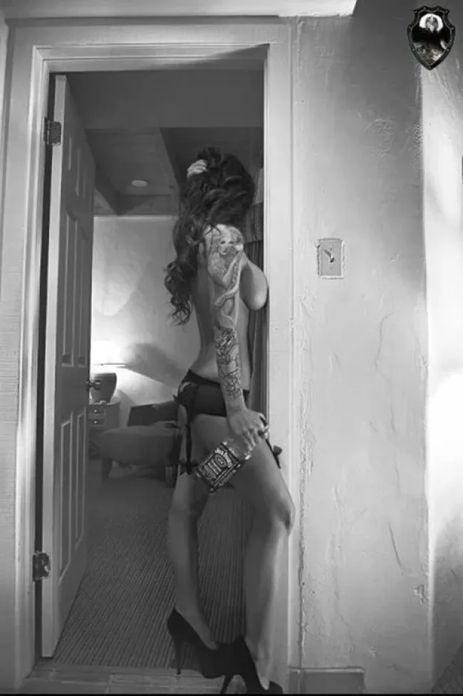 Ню #ЧерноБелое #брюнетки #трусики#ноги #попы #сиськи #сиськи #большиесиськи, Брюнетки, попы, сиськи