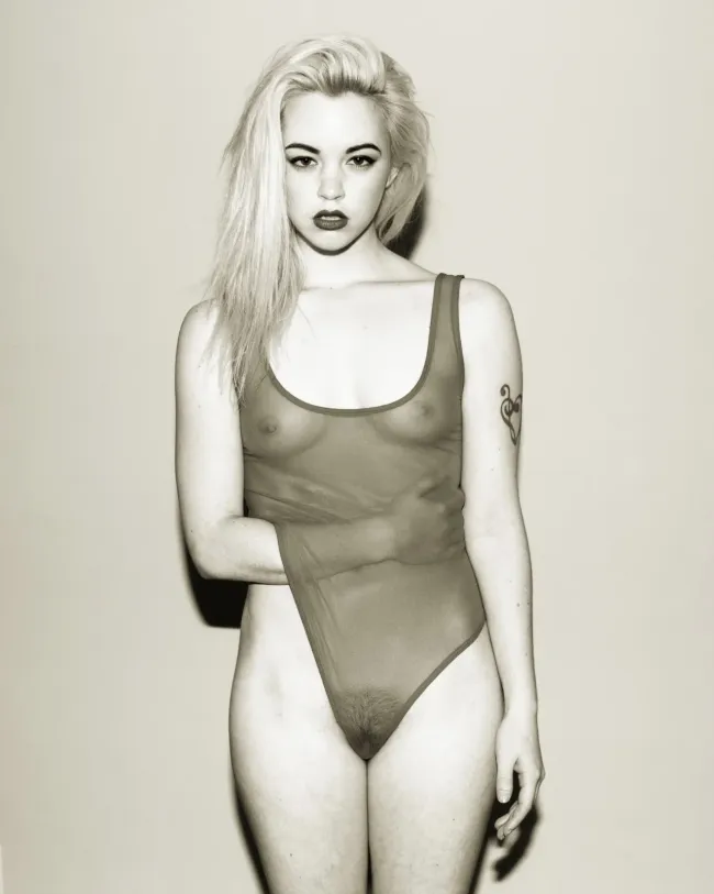 Ню маленькиесиськи #, маленькиесиськи