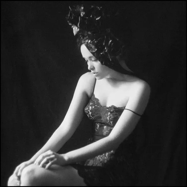 Photographer Aleksandra, Erotique