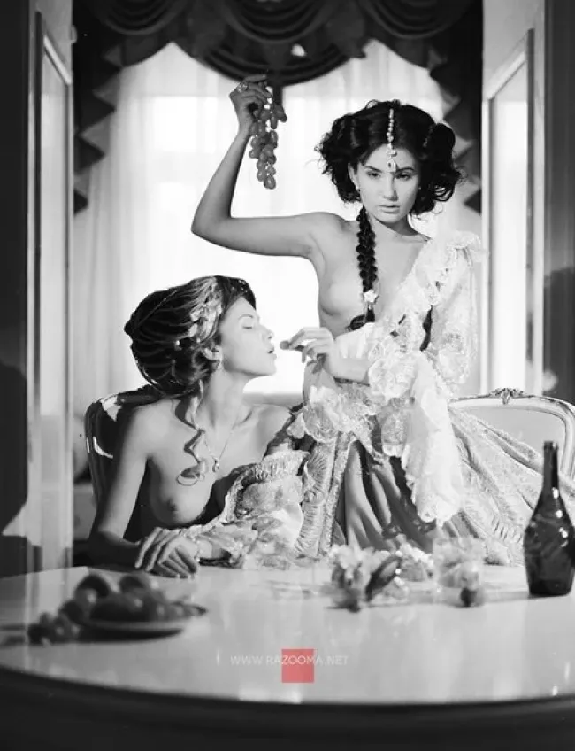 Photographer Andrey Razoomovsky, Erotique