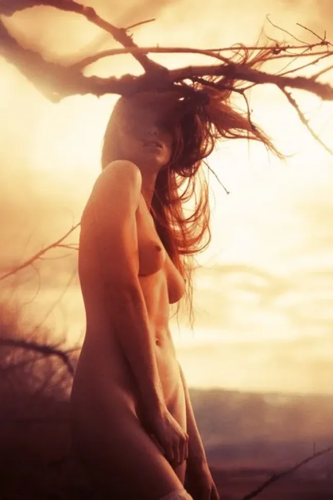 Photographer Kesler Tran, Erotique