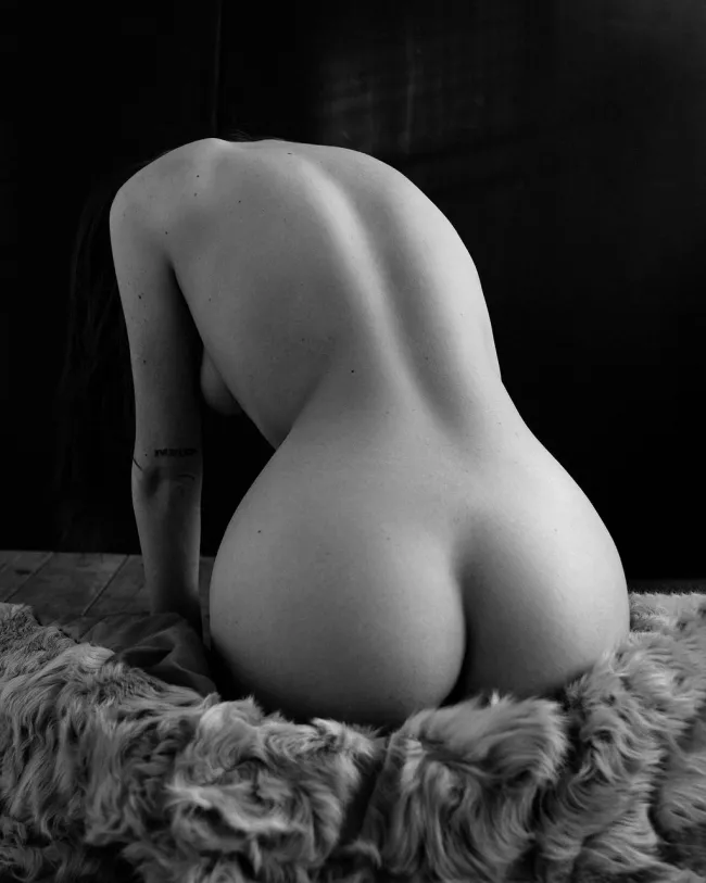 Photographer OBSCUR., Erotique