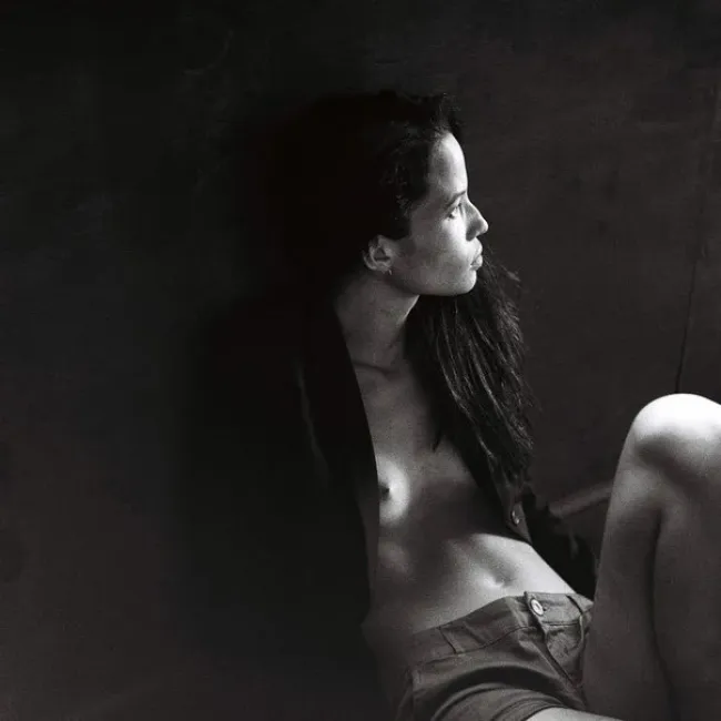 Photographer Oli Sansom, Erotique