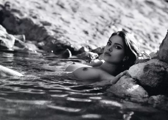 Ждет, взгляд, мокрая, грудь