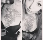 Ню #ЧерноБелое #блондинки #белье #глаза #маленькиесиськи #ложбинка, белье, Блондинки, маленькиесиськи