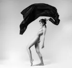 Ph Арина Дейкина. md Дария Смирнова. mua Светлана Светличная. Искусство Ню..., 